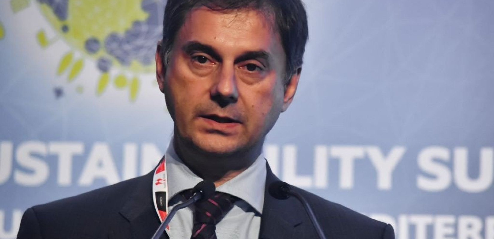Θεοχάρης: Είμαστε σε συζητήσεις με τη Μεγάλη Βρετανία για τα πιστοποιητικά εμβολιασμού