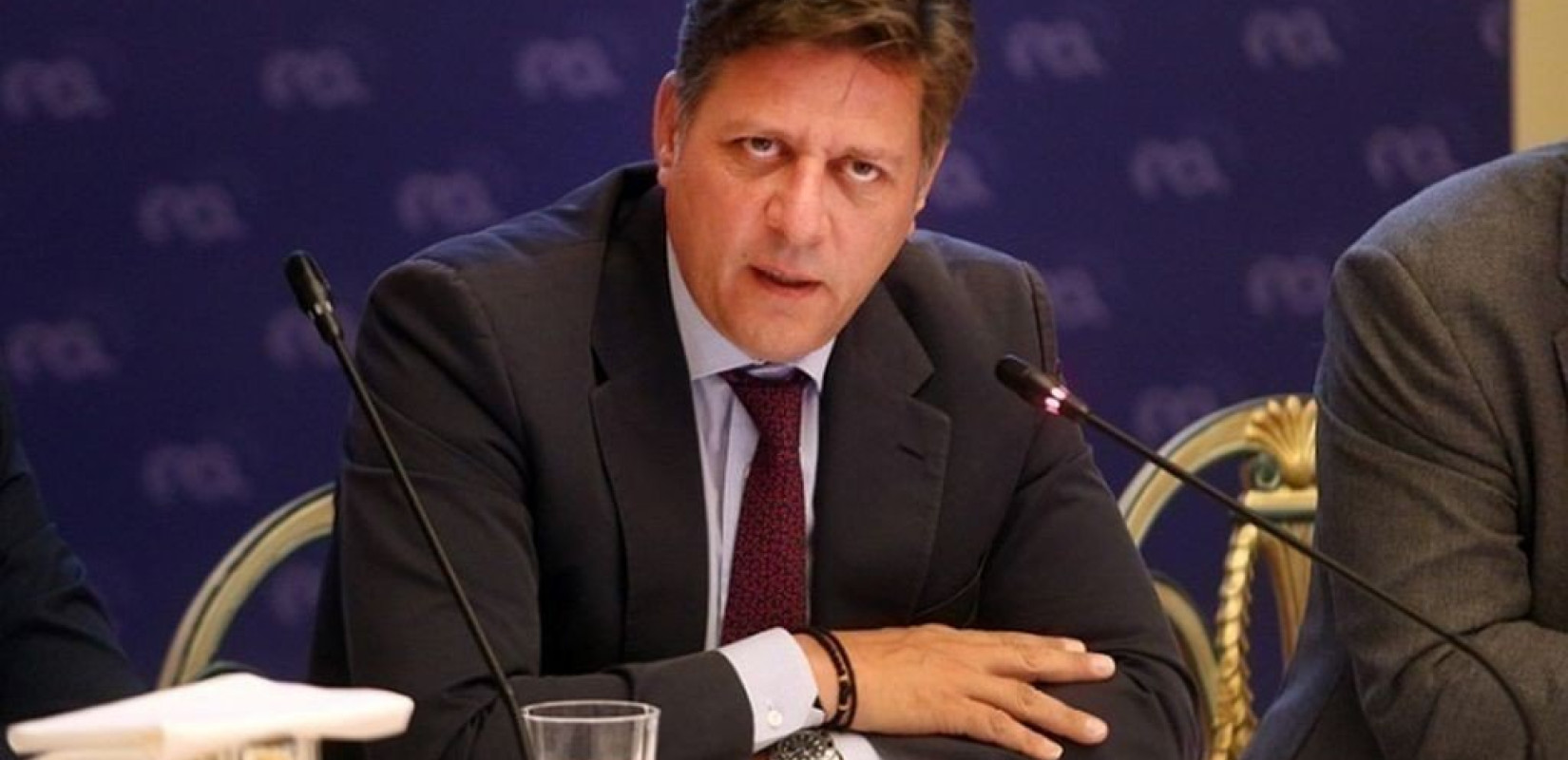 ΣΥΡΙΖΑ: Όχι μόνο δεν αισθάνθηκε την ανάγκη να ζητήσει συγγνώμη ο κ. Βαρβιτσιώτης για τη δήλωσή του, αλλά ζητάει και τα ρέστα
