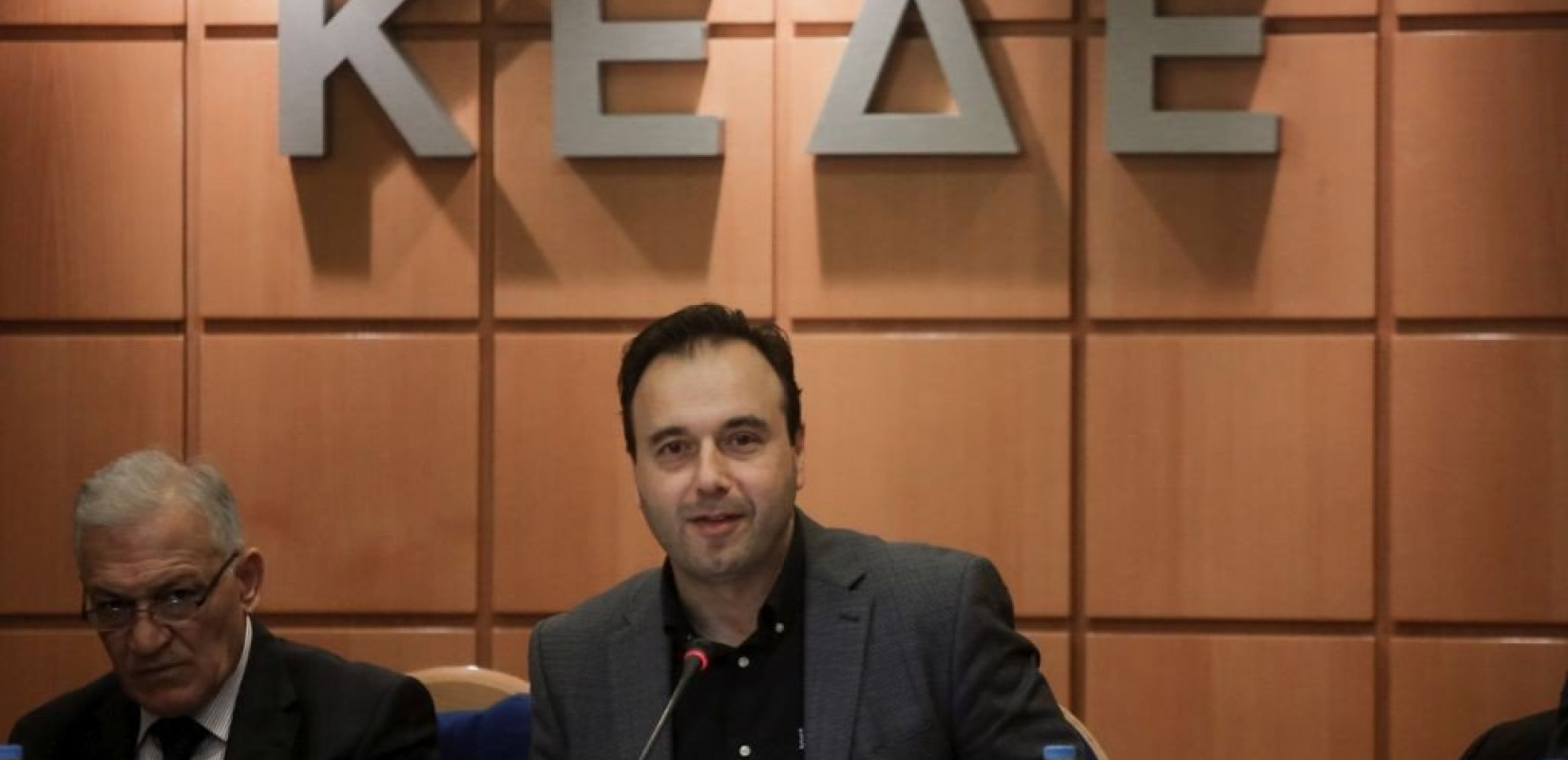 ΚΕΔΕ: Να καταθέσουν όλοι οι δήμαρχοι το 50% των αποδοχών τους στη μάχη εναντίον του κορονοϊού, προτείνει ο Δ. Παπαστεργίου