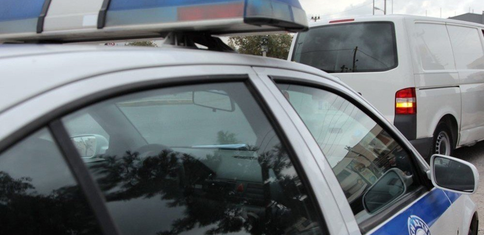 Συνελήφθη ανήλικος για μεταφορά παράνομων μεταναστών