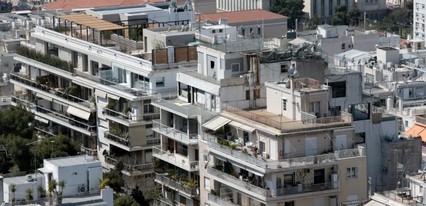 Α. Χαρίτσης: Παίρνετε τα σπίτια του κόσμου για να τα δώσετε στους «Πάτσηδες»