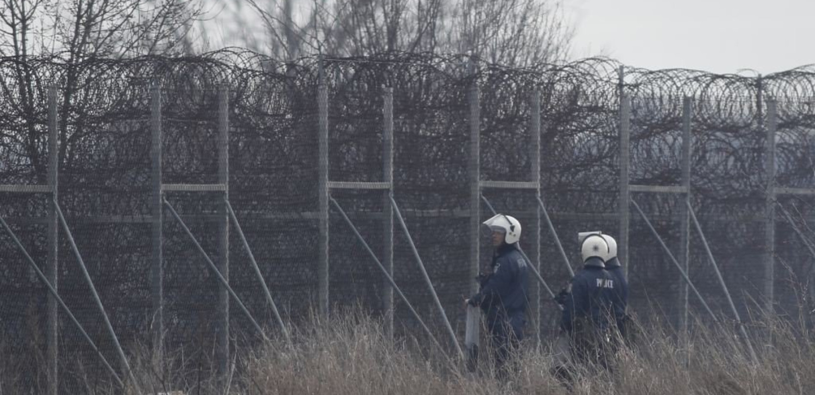 Μ. Μαξίμου: Αποτράπηκε η είσοδος 15.000 ατόμων από τον Έβρο (βίντεο)