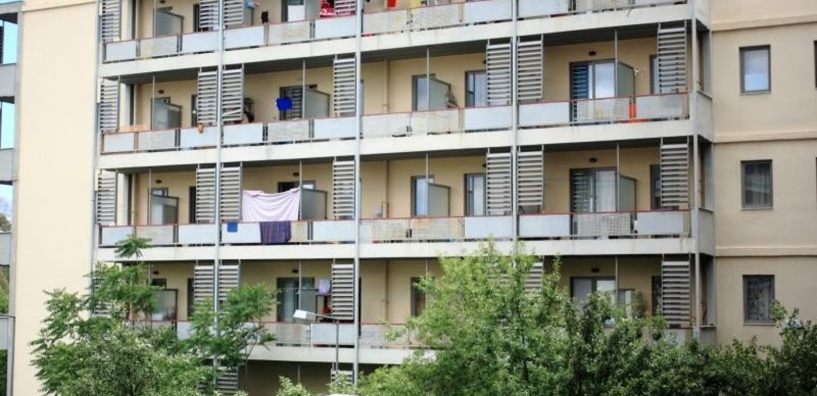 Ηλιόπουλος: Που πάνε τα χιλιάδες ευρώ για την φύλαξη των εστιών;