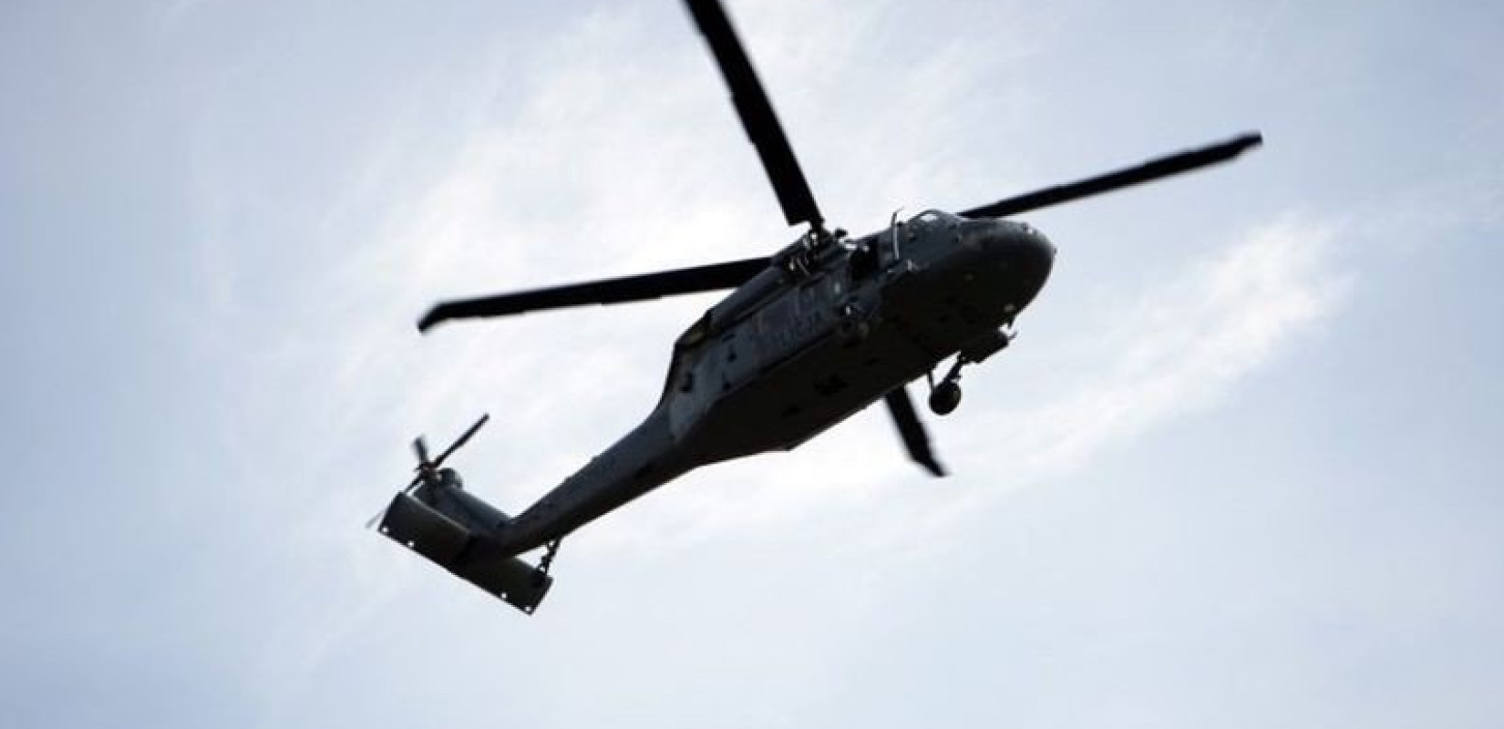 Σε εξέλιξη έρευνες για το ελικόπτερο του ΝΑΤΟ που κατέπεσε στο Ιόνιο - Συνδράμουν οι ελληνικές δυνάμεις