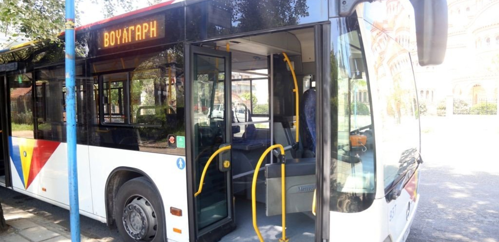 Σημαντική αύξηση επιβατών του ΟΑΣΘ την πρώτη ημέρα του σχεδίου χαλάρωσης των μέτρων 