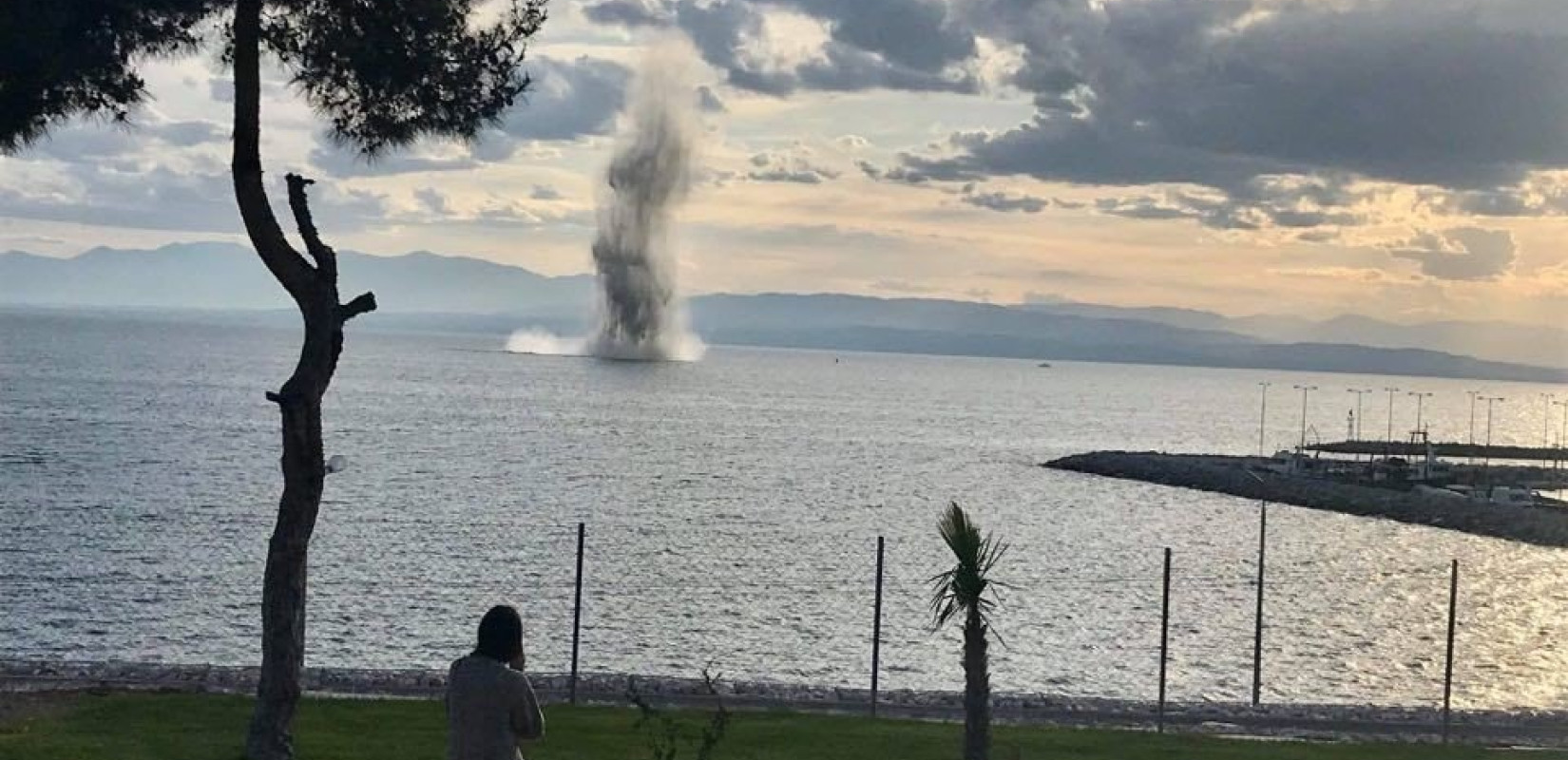 Εξουδετερώθηκε η νάρκη που εντοπίστηκε στη Μηχανιώνα (φωτ.)