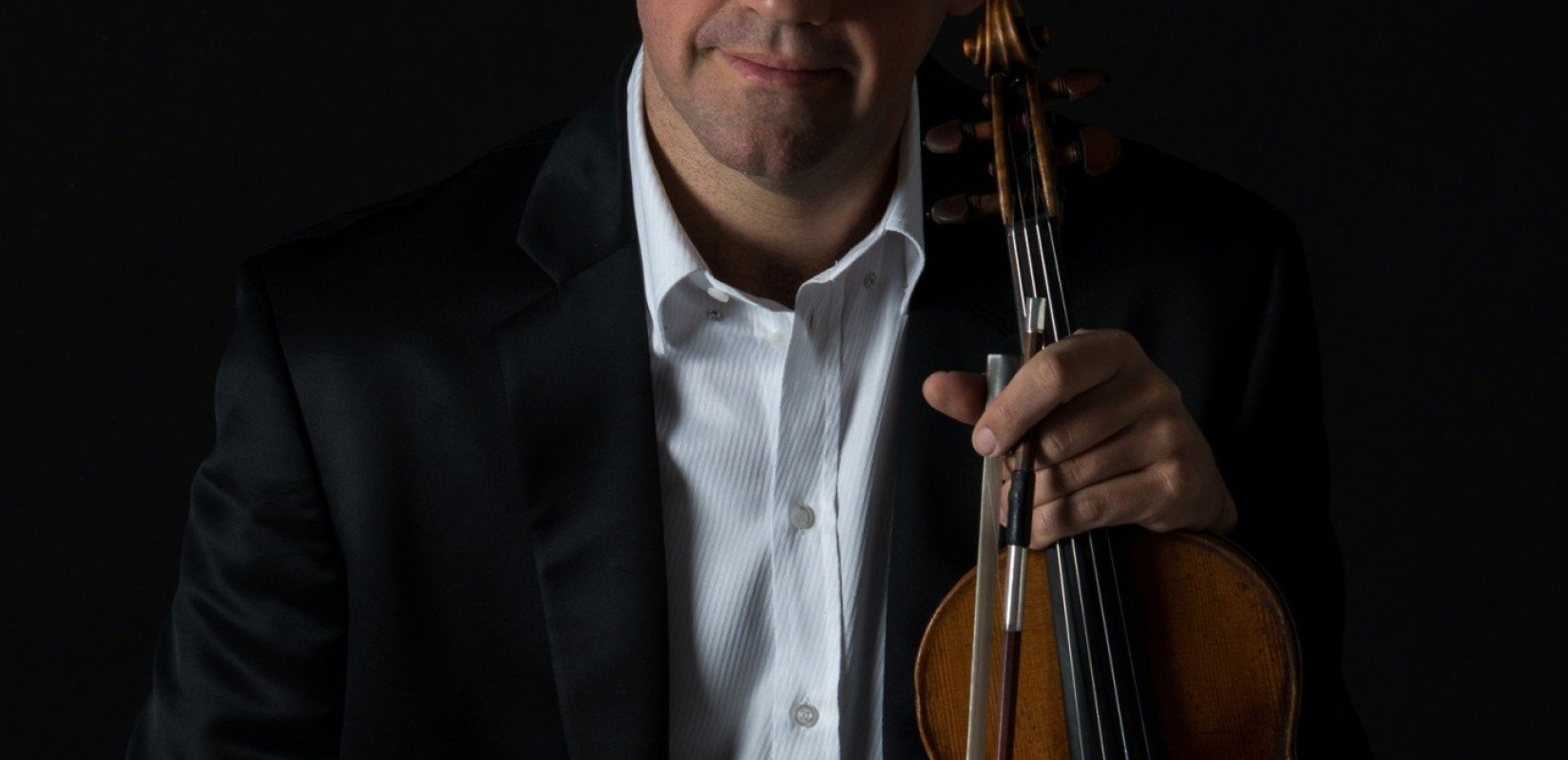 Σίμος Παπάνας - Αντώνης Σουσάμογλου: Οι βιολιστές στη στέγη του... Μεγάρου Μουσικής Θεσσαλονίκης 