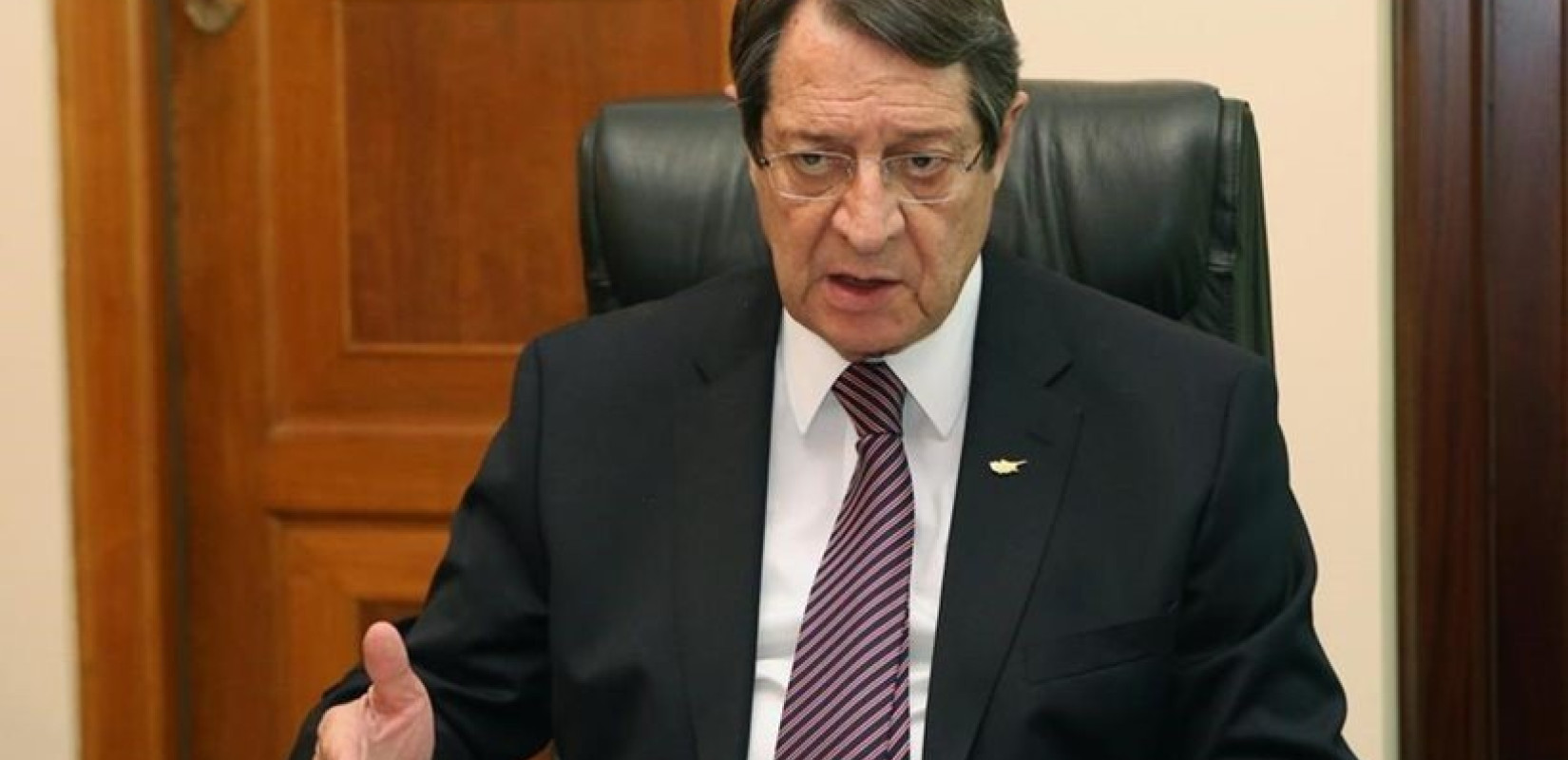 Κύπρος: Ενοχλημένος από την προσπάθεια να τον ενοχοποιούν για το αδιέξοδο του Κυπριακού εμφανίζεται ο πρόεδρος Αναστασιάδης