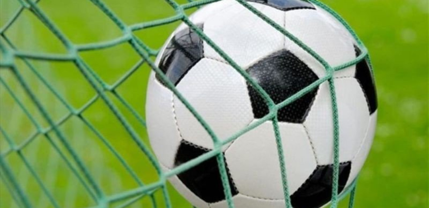 Θεσσαλονίκη: Χτύπησαν άγρια ποδοσφαιριστή που βρισκόταν στην κερκίδα - Τρεις συλλήψεις