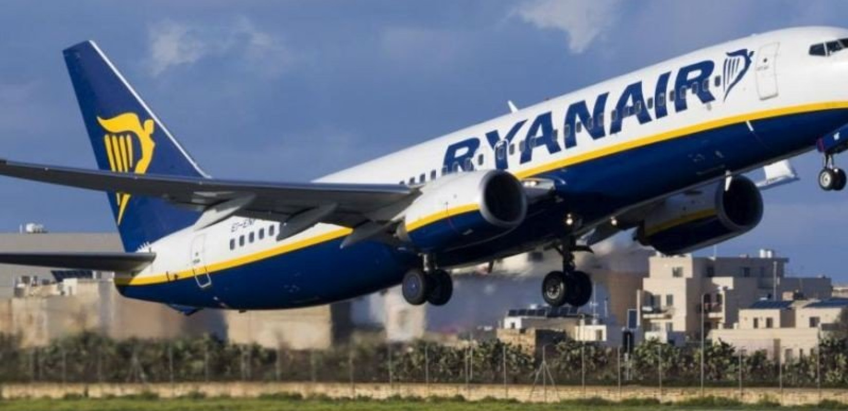 Η Ryanair προετοιμάζεται για «σενάριο Αρμαγεδδώνα» ενώ αυξάνεται το κόστος καυσίμων - SOS για λουκέτα σε ευρωπαϊκές αεροπορικές