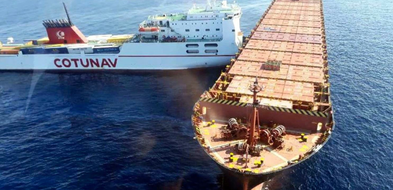 Πετρελαιοκηλίδα από σύγκρουση πλοίων στη Μεσόγειο