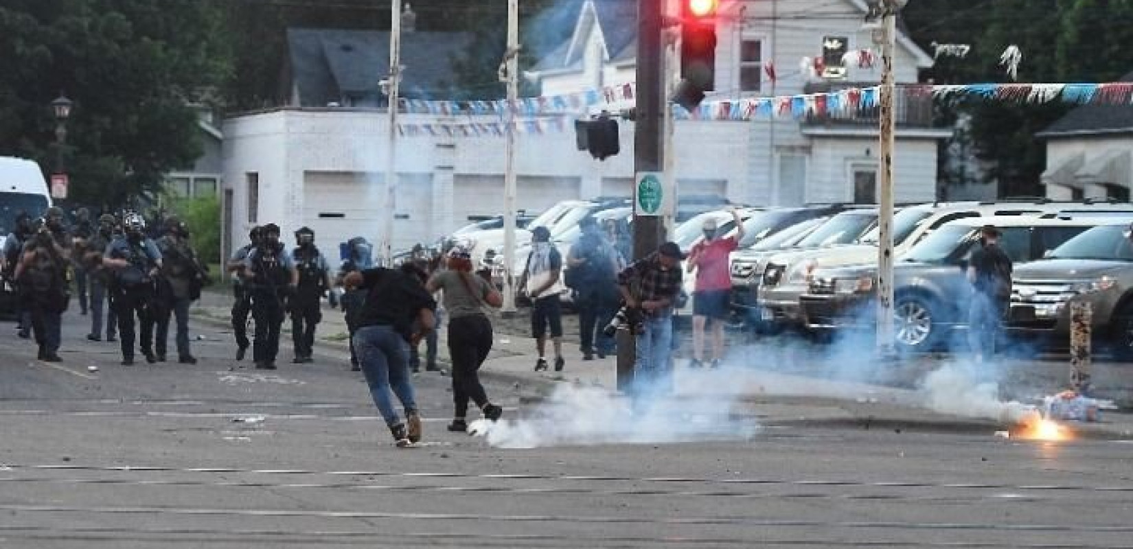 ΗΠΑ: Ελεύθερος ο ρεπόρτερ του CNN που συνελήφθη ενώ κάλυπτε διαδηλώσεις στη Μινεάπολις