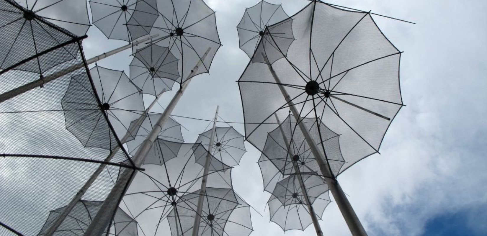 Καιρός: Σαββατοκύριακο με συννεφιά και πιθανές βροχές - Πώς θα κυλήσει η Μ. Εβδομάδα