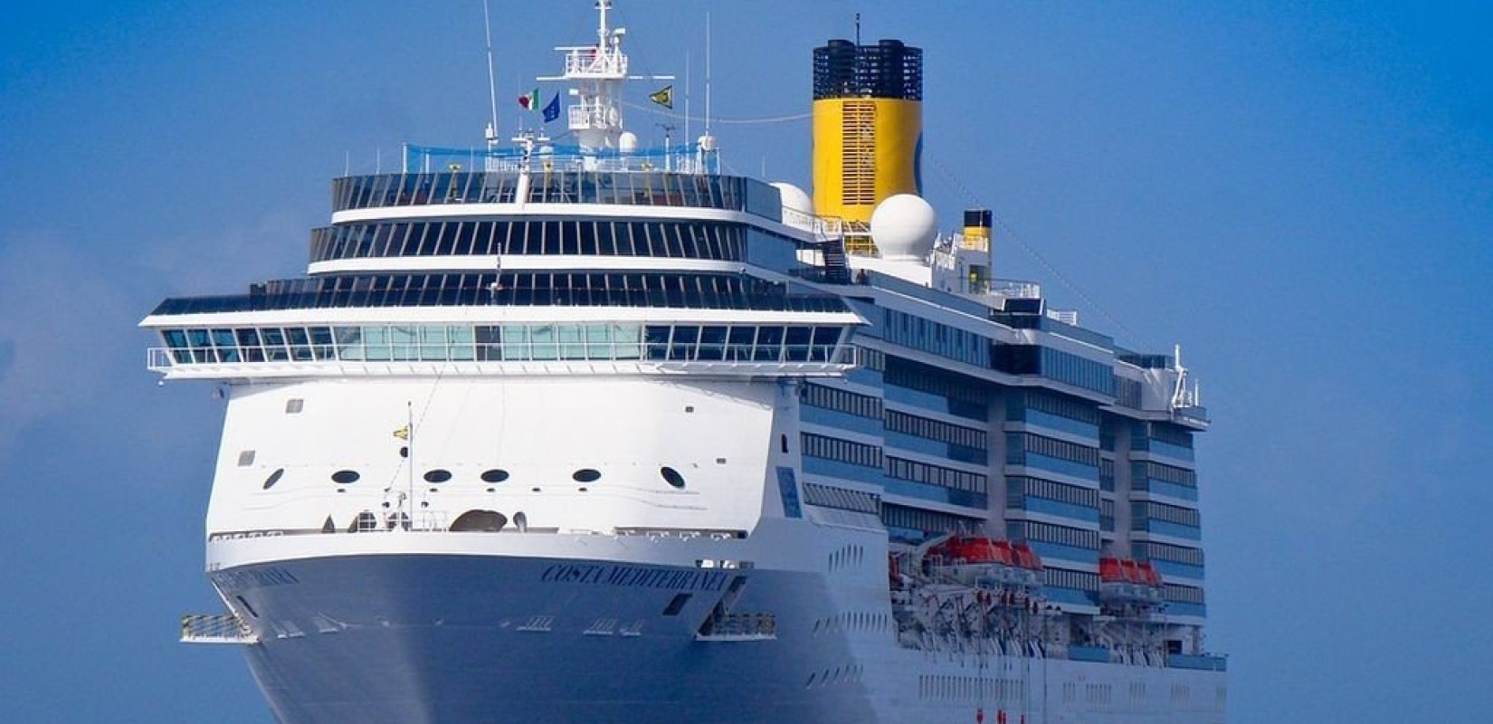 Βιετνάμ: Τουλάχιστον 34 νεκροί και 8 αγνοούμενοι από βύθιση τουριστικού σκάφους στον κόλπο του Αλόνγκ