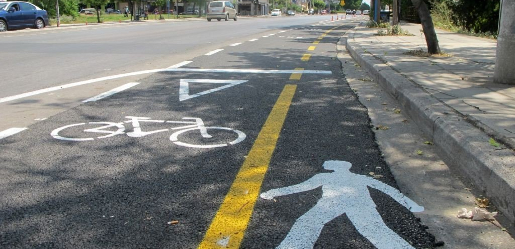 Παραδόθηκε στην κυκλοφορία ο ποδηλατόδρομος της Κ. Καραμανλή