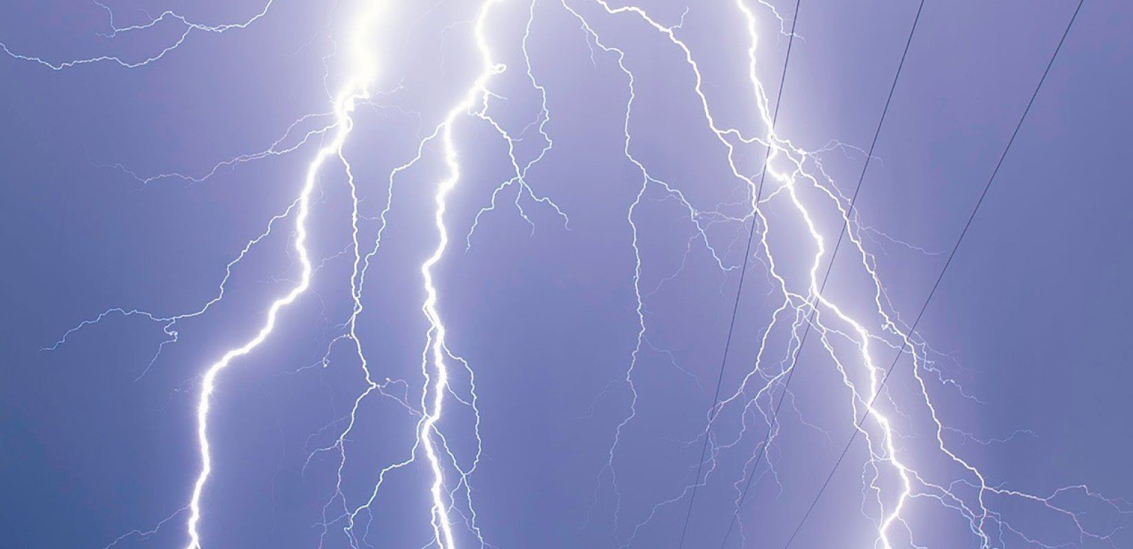 Έρχονται έντονες βροχές και καταιγίδες 