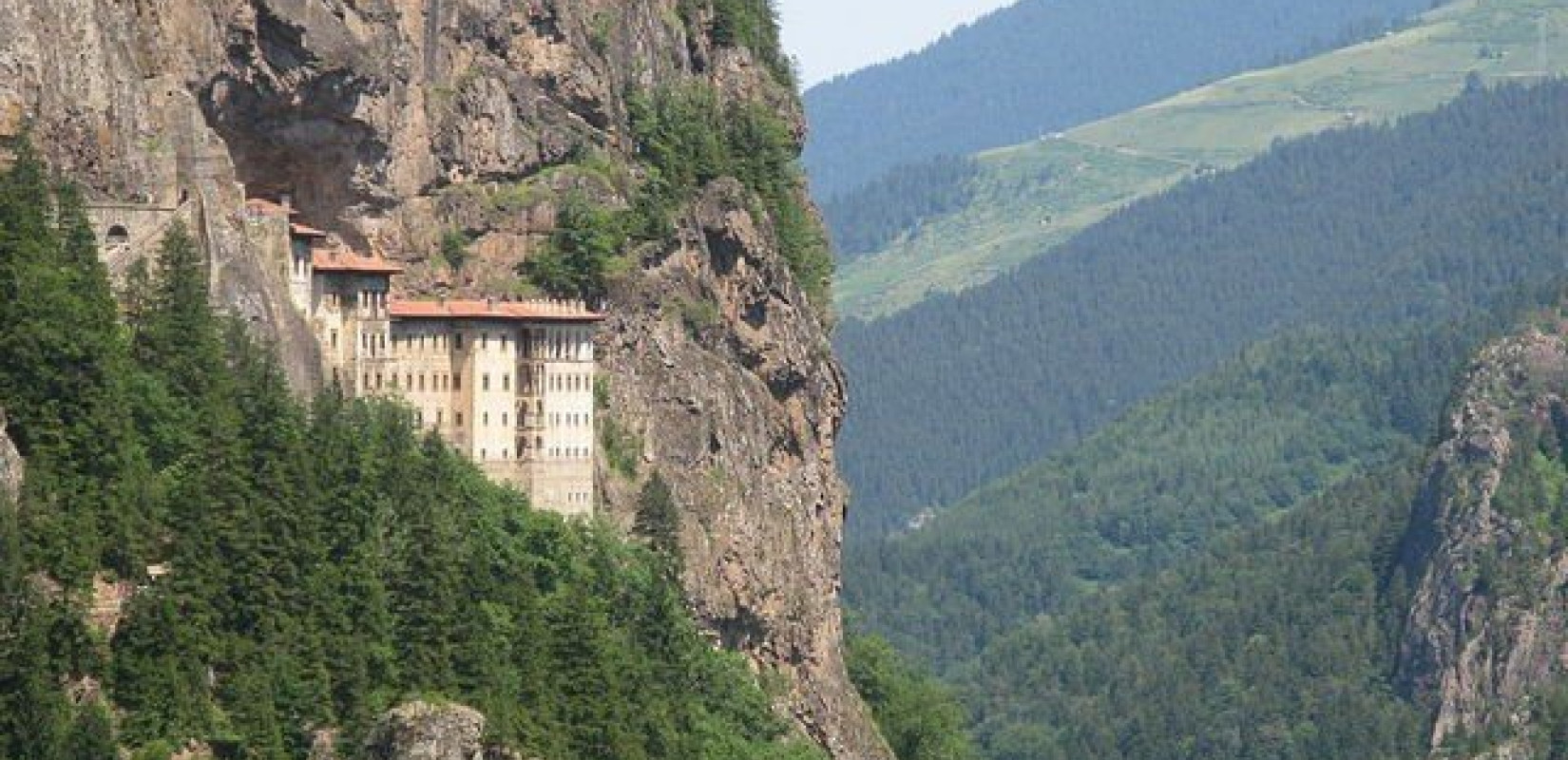 Τουρκία: Δίνεται τελικά άδεια για Θεία Λειτουργία στην Παναγία Σουμελά στην Τραπεζούντα