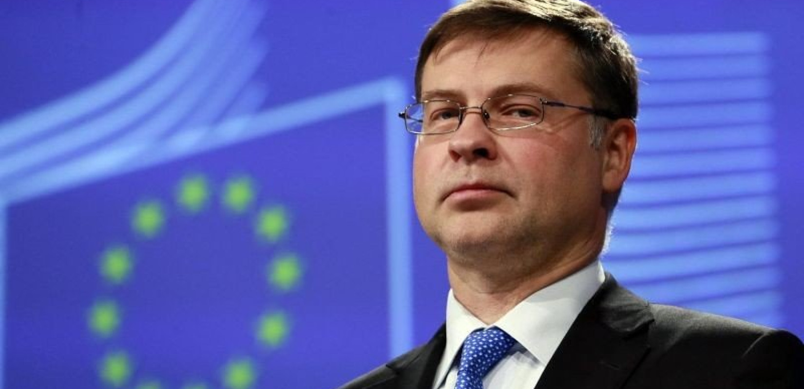 Η Ευρωπαϊκή Ένωση «δεν εγκαταλείπει» τη συνεργασία της με τις Ηνωμένες Πολιτείες, δηλώνει ο Ευρωπαίος Επίτροπος Οικονομίας Ντομπρόβσκις