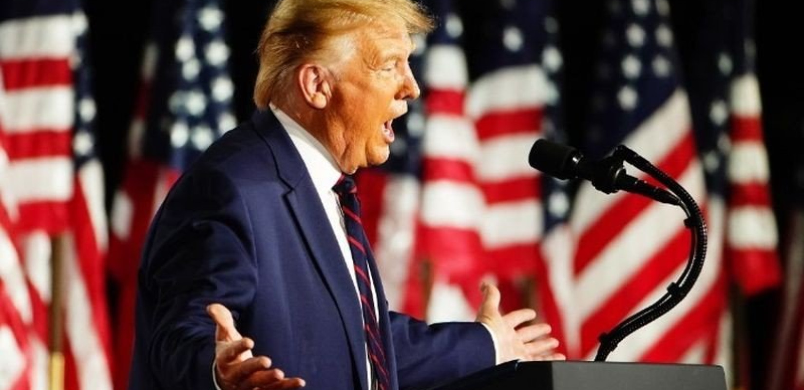 Ντόναλντ Τραμπ: Δεν έχουμε άλλη επιλογή από το να απελάσουμε μετανάστες