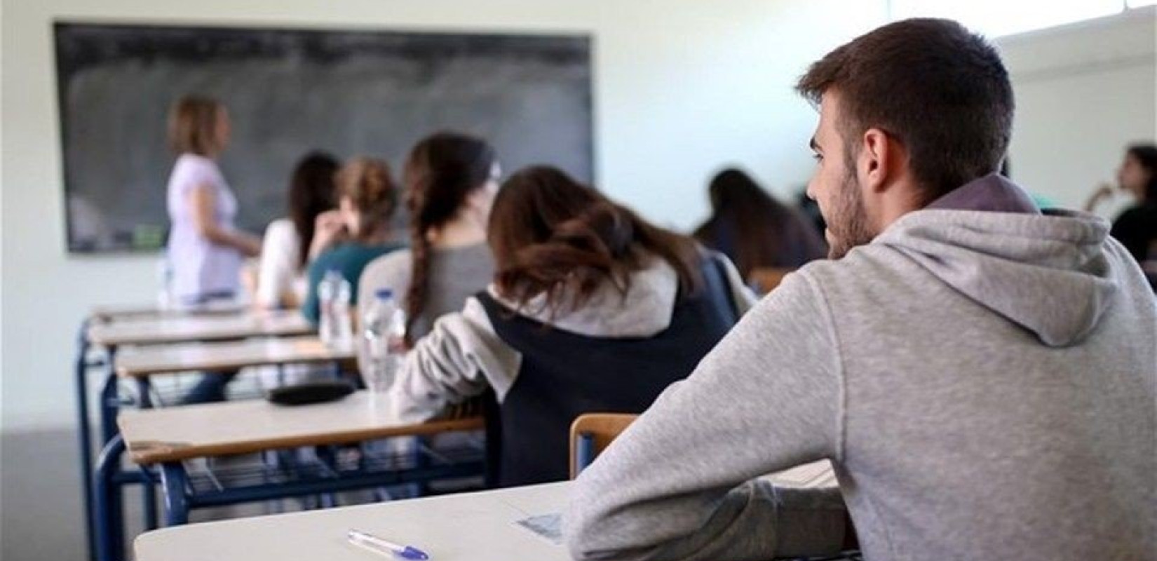 Σχολεία: Τελευταίο κουδούνι σήμερα για τα γυμνάσια