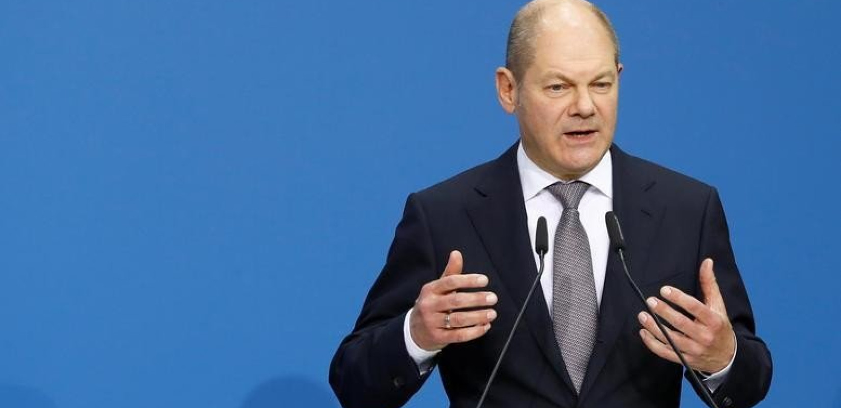 Σόλτς: Δεν τίθεται θέμα αποστολής μαχητικών αεροσκαφών ή χερσαίων δυνάμεων στην Ουκρανία