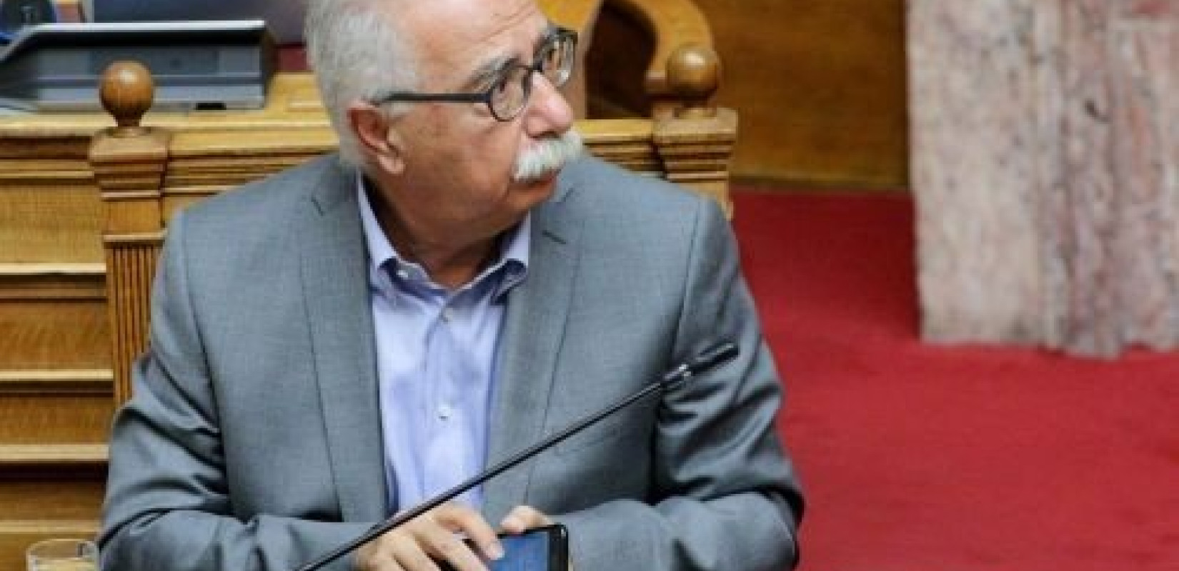 «Πόλεμος» για το ΕΑΠ
