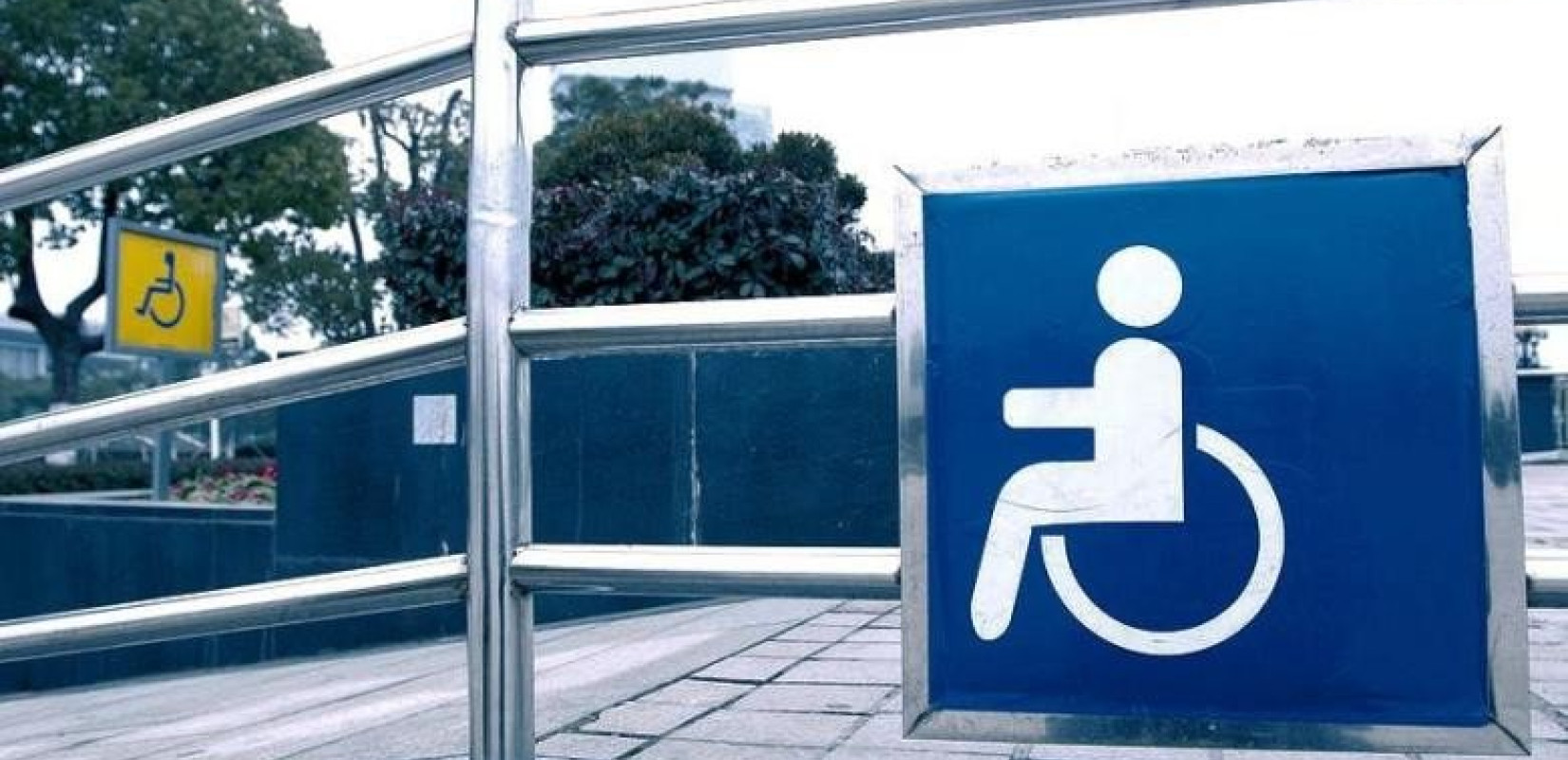 Πρόγραμμα 24 εκατ. ευρώ για «Προσβασιμότητα κατ’ οίκον» - Θα ωφεληθούν 2.500 άτομα με αναπηρία