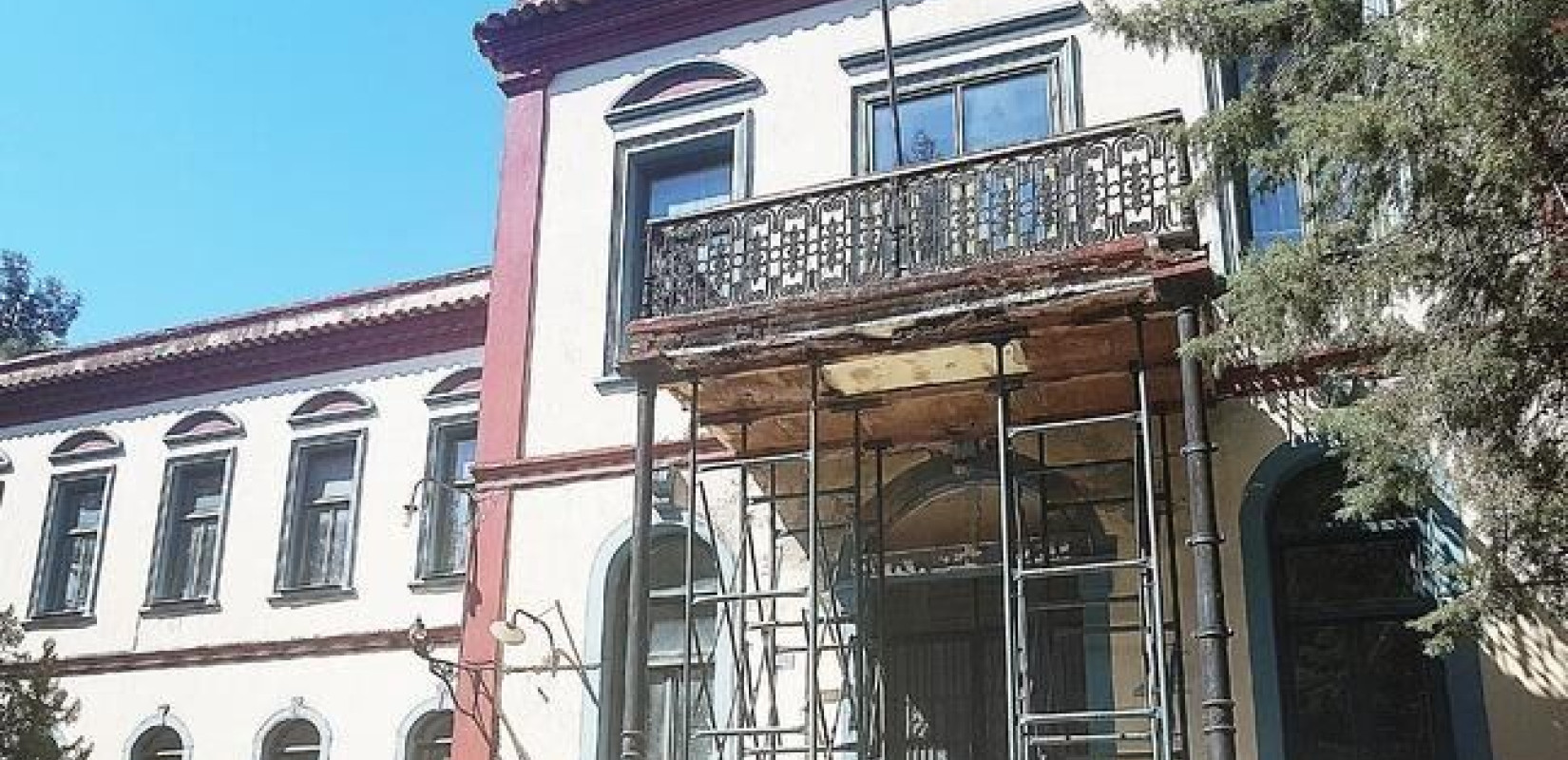 Έρχεται λύση για το παλιό Δικαστικό Μέγαρο Κομοτηνής;