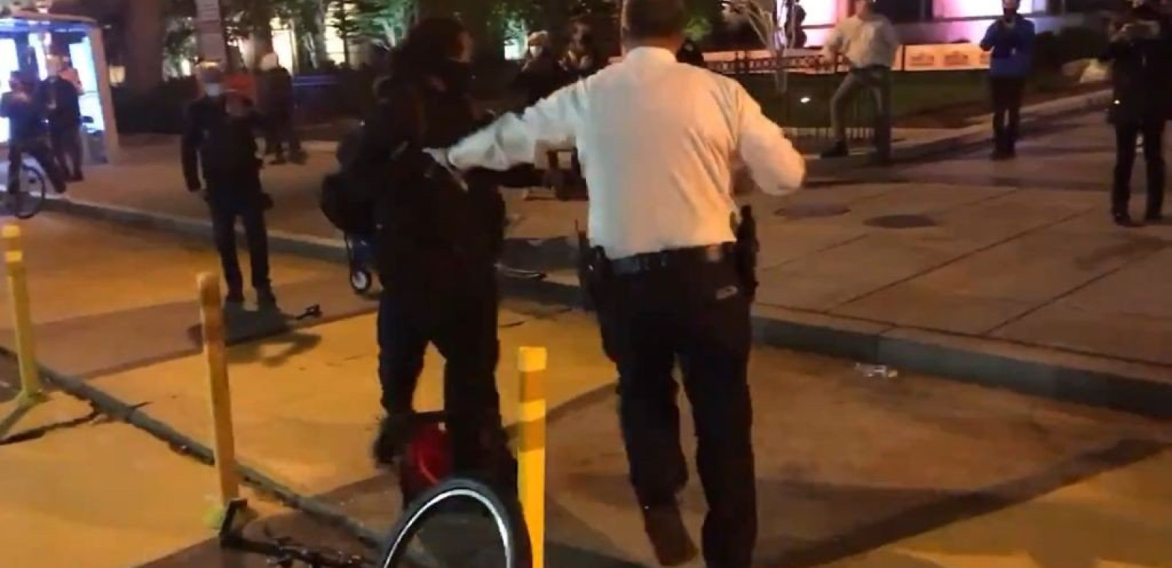 Εκλογές ΗΠΑ: Έκρυθμη η κατάσταση στην πρωτεύουσα και πολλές πόλεις (Βίντεο)