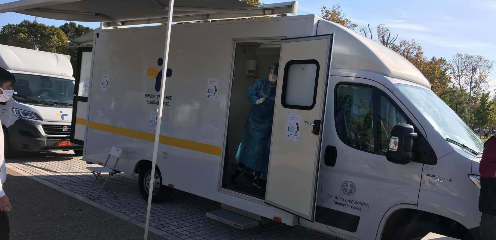 252 κρούσματα στη Θεσσαλονίκη μόνο από τα τεστ στην Νέα Παραλία 