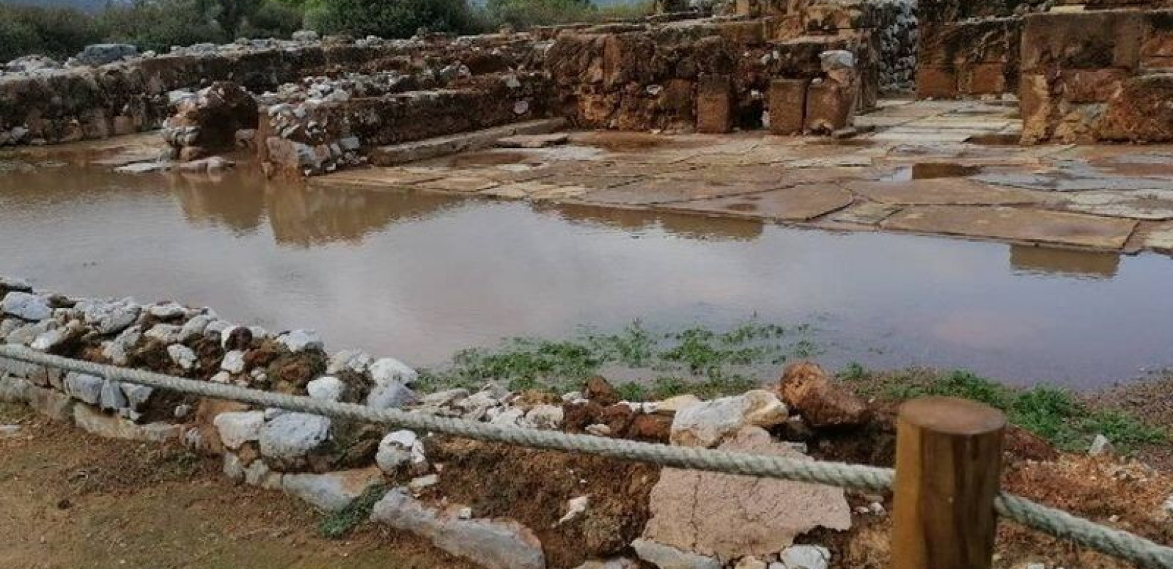 Κρήτη: Πλημμύρισε ο αρχαιολογικός χώρος στα Μάλια