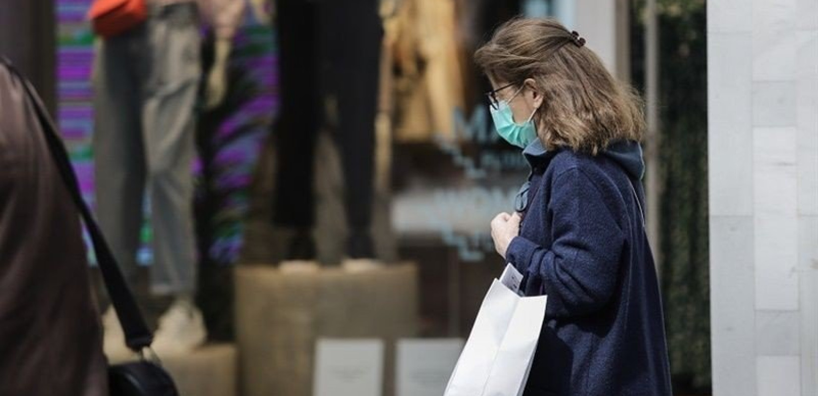 Γεωργιάδης: Κλιμακωτά το άνοιγμα της αγοράς- Με ποια σειρά θα ανοίξουν τα καταστήματα 