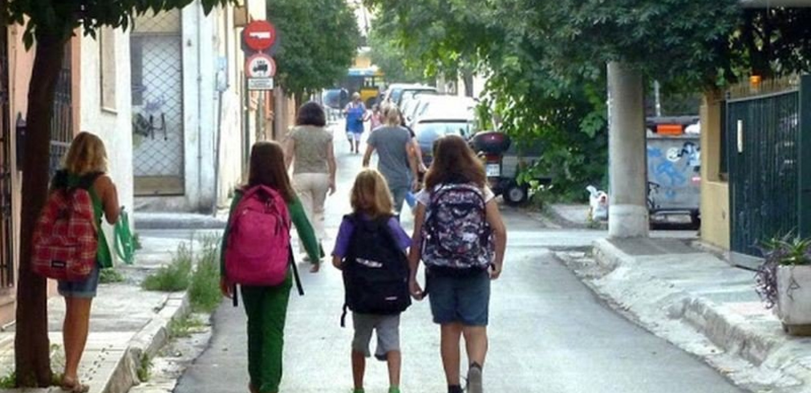 Σχολεία και ιώσεις: Συμβουλές παιδιάτρων - Πότε να επιστρέφουν τα παιδιά στην τάξη