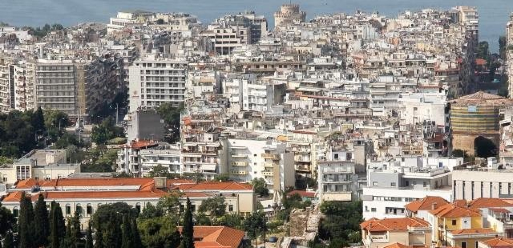 Θεσσαλονίκη: Άνω των 20 ετών 8 στα 10 ακίνητα που πουλήθηκαν το 2024