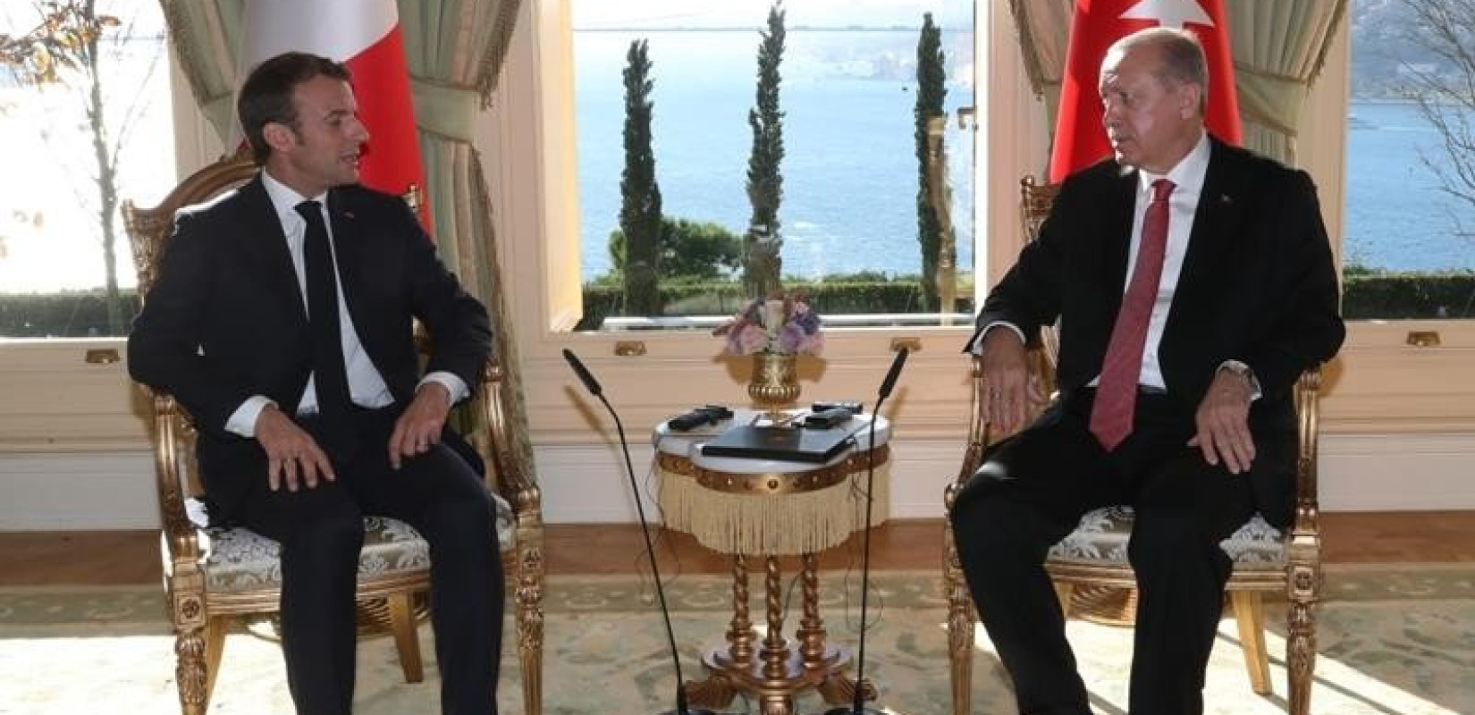 Μακρόν και Ερντογάν συζήτησαν για το Ιράν, αλλά και για την Ουκρανία