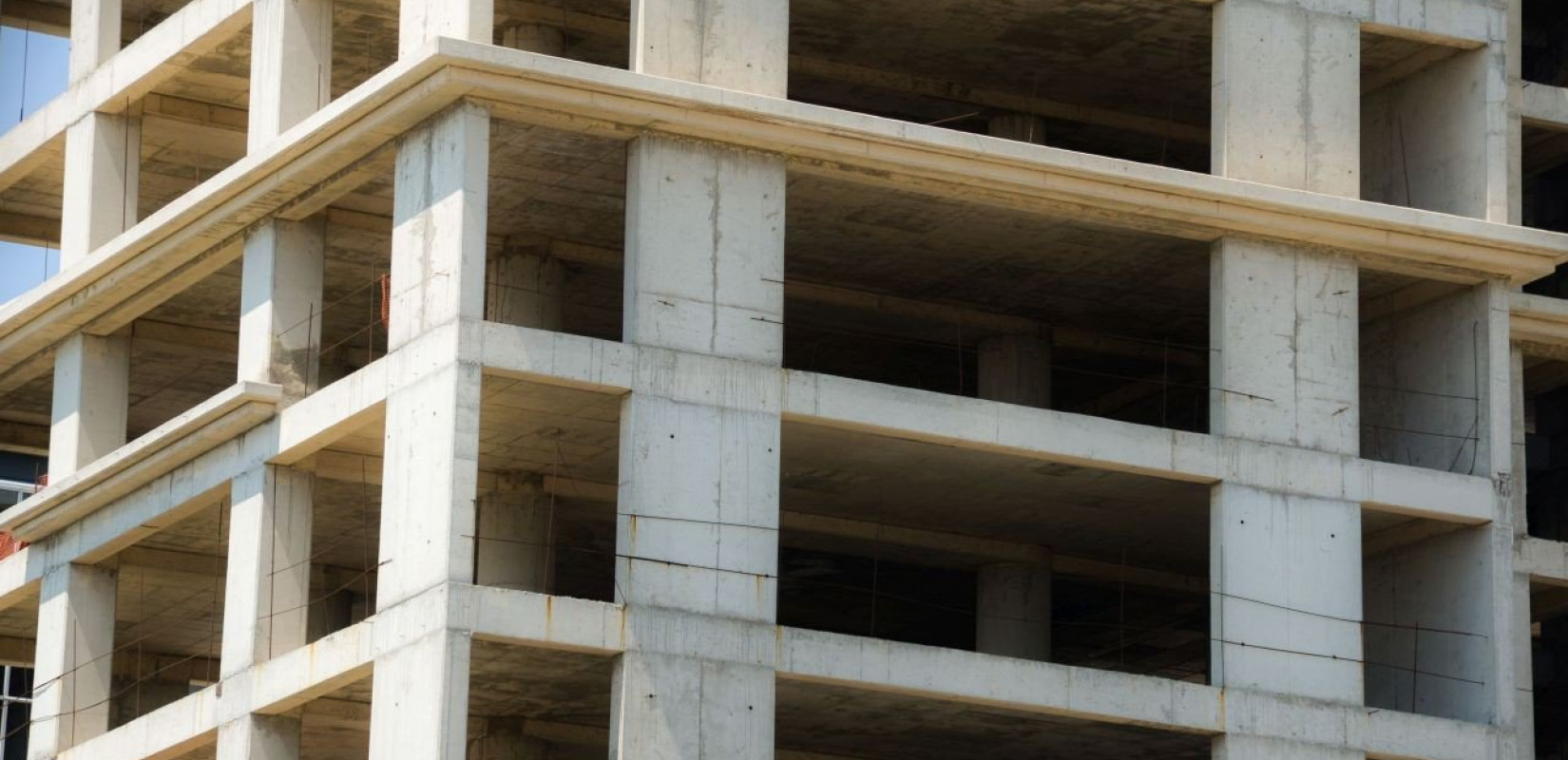 Λάρισα: 54χρονος άνδρας έπεσε από τον 4ο όροφο οικοδομής