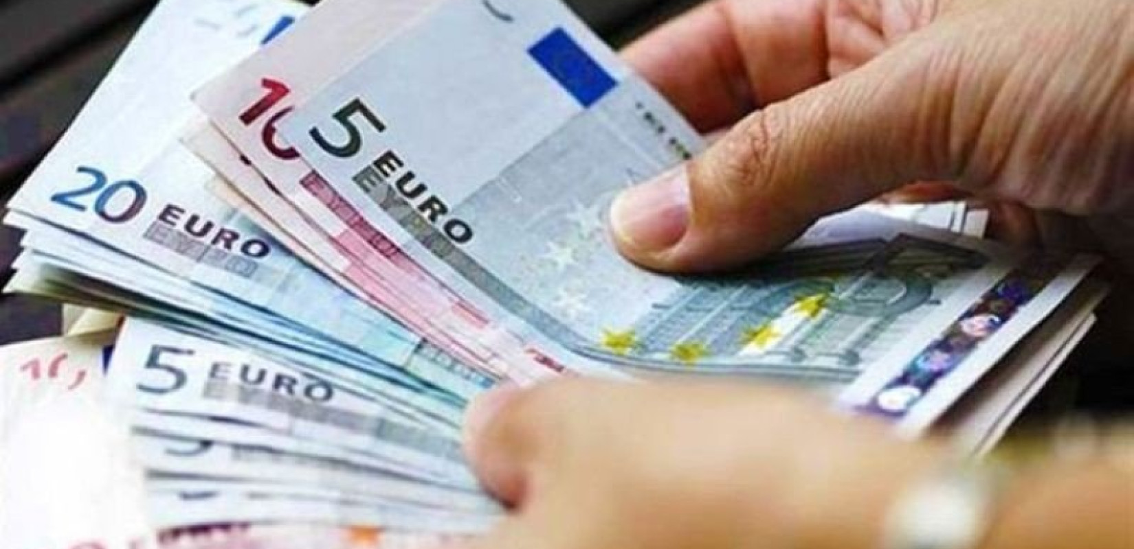Επιστροφή ενός ενοικίου τον χρόνο με βάση το ηλεκτρονικό μισθωτήριο - Χωρίς αίτηση τα χρήματα κάθε Νοέμβριο