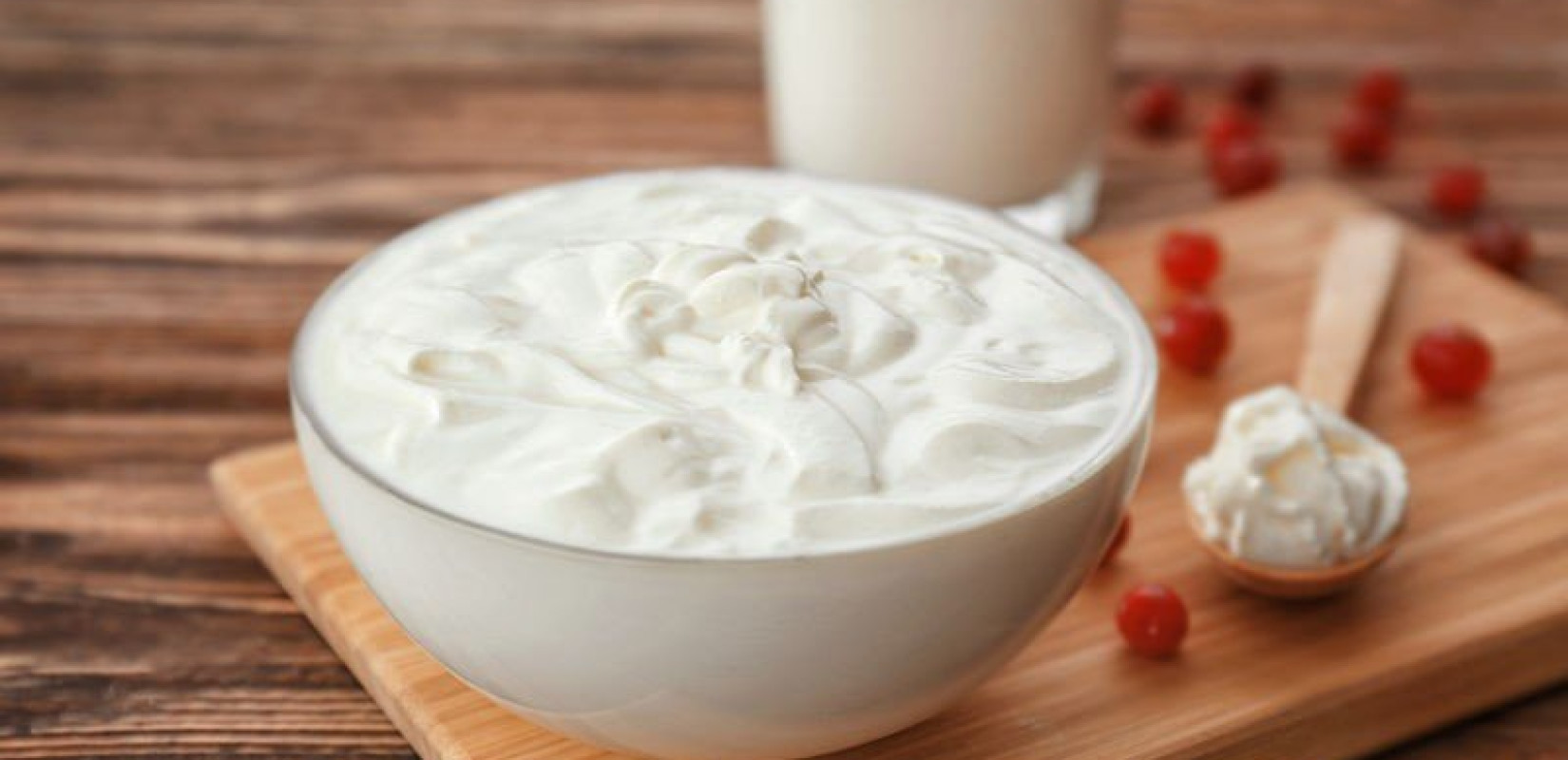 Mάχη στην αγορά για το ελληνικό γιαούρτι