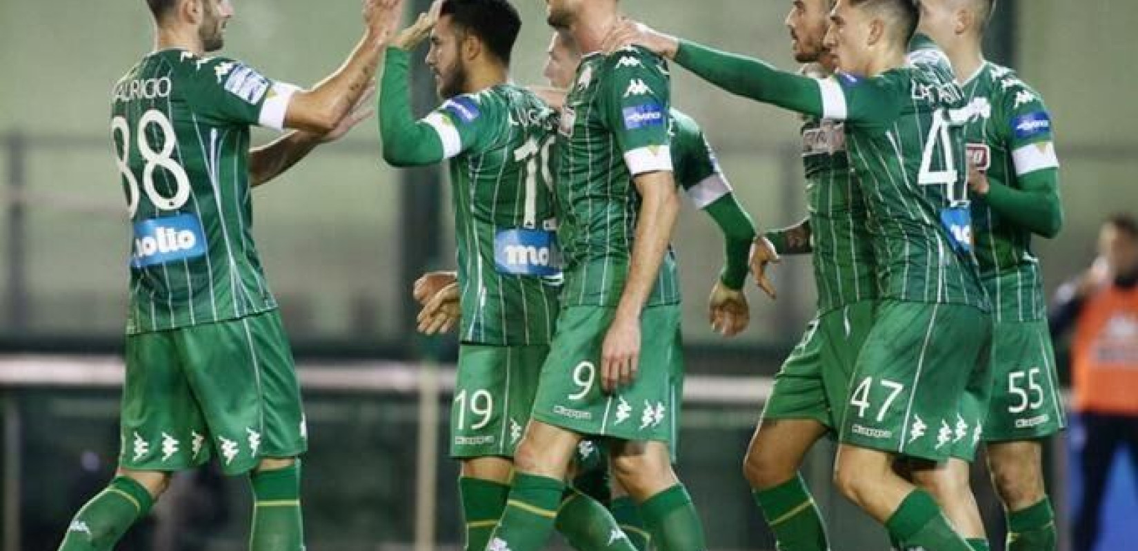 Super League: Τέσσερα κρούσματα κορονοϊού στον Παναθηναϊκό, συμπτώματα και σε άλλους ποδοσφαιριστές