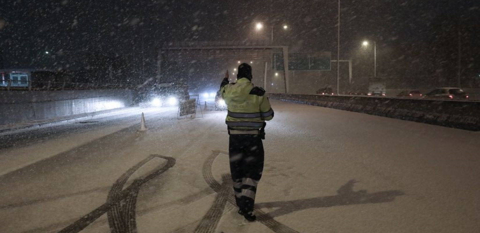 Παραμένει «κομμένη» στα δύο η Ελλάδα