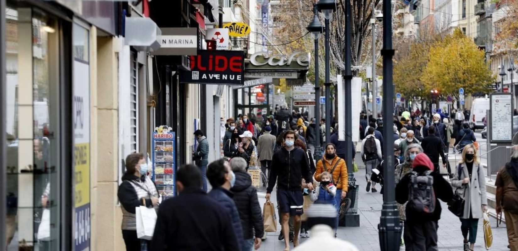 Γαλλία: Για «υπερηχητική» αύξηση κρουσμάτων σε «στρατοσφαιρικά επίπεδα» μιλά ο κυβερνητικός εκπρόσωπος