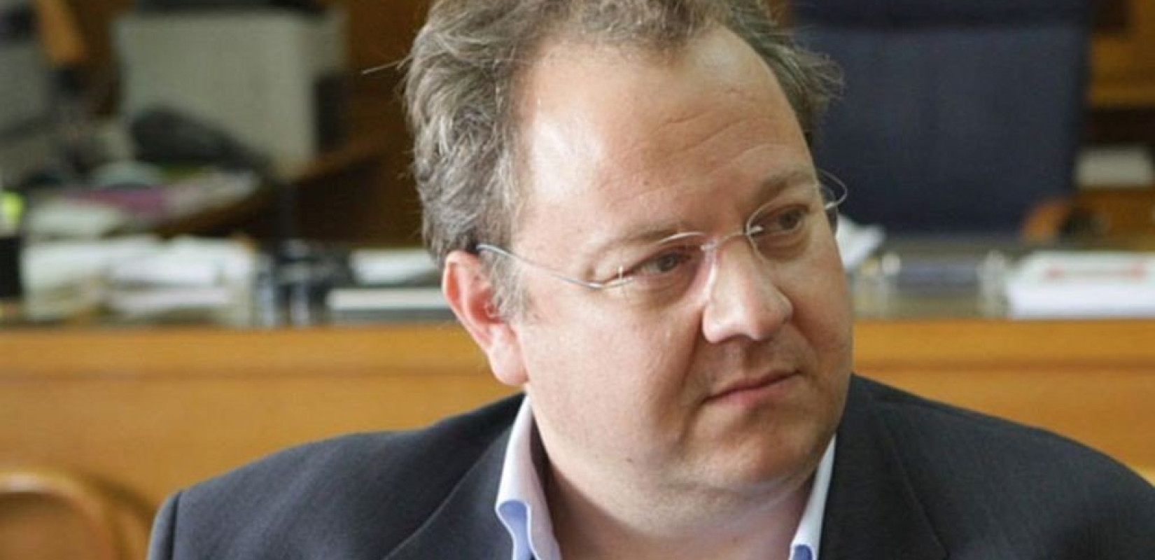 Κώστας Παπαζάχος: Ο καθηγητής του ΑΠΘ εκπρόσωπος των δύο Επιτροπών για τη σεισμική δραστηριότητα μεταξύ Σαντορίνης και Αμοργού