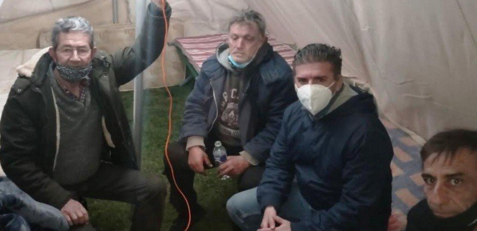 Δαμάσι: Γεννήτριες για παροχή θέρμανσης στις σκηνές των σεισμόπληκτων