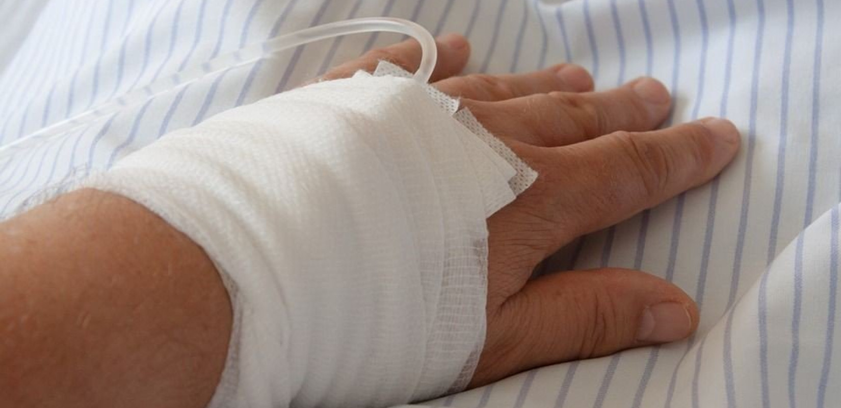 Κρήτη: Δύο αδελφές στο νοσοκομείο με μηνιγγιτιδόκοκκο - Η μία στη ΜΕΘ