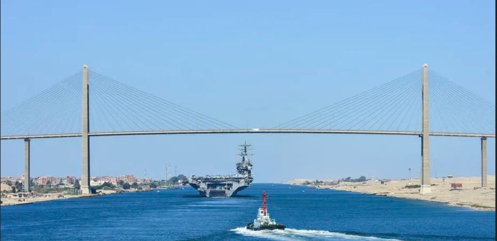 Έως και τρεισήμισι ημέρες θα χρειαστούν για να αποσυμφορηθεί η διώρυγα του Σουέζ