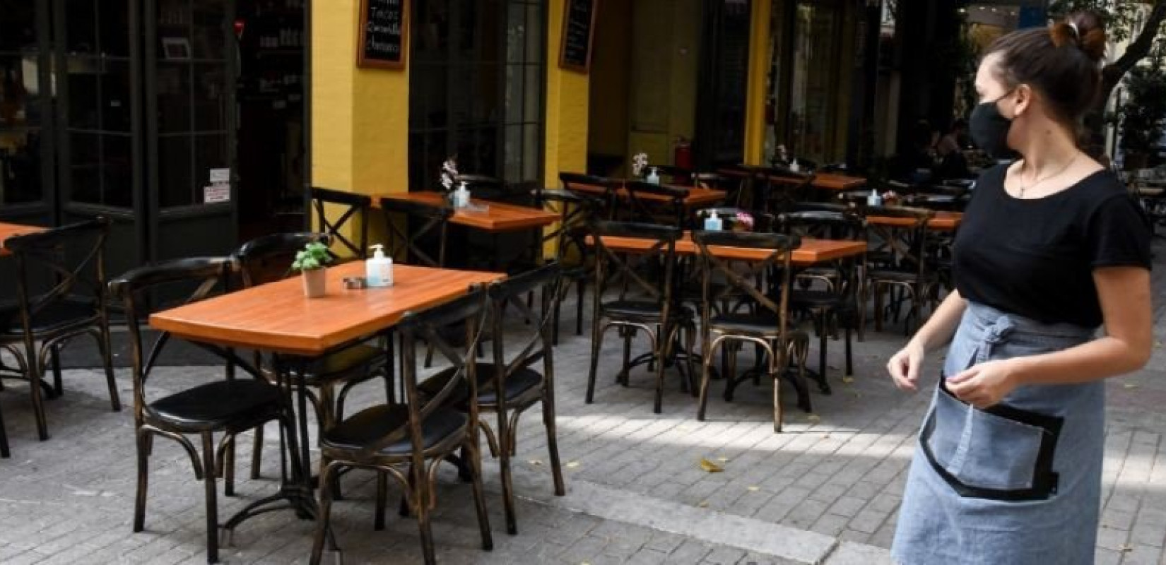  Παπαθανάσης: Υπό αναμόρφωση το σύστημα των sms στις μετακινήσεις - Χωρίς sms η εστίαση