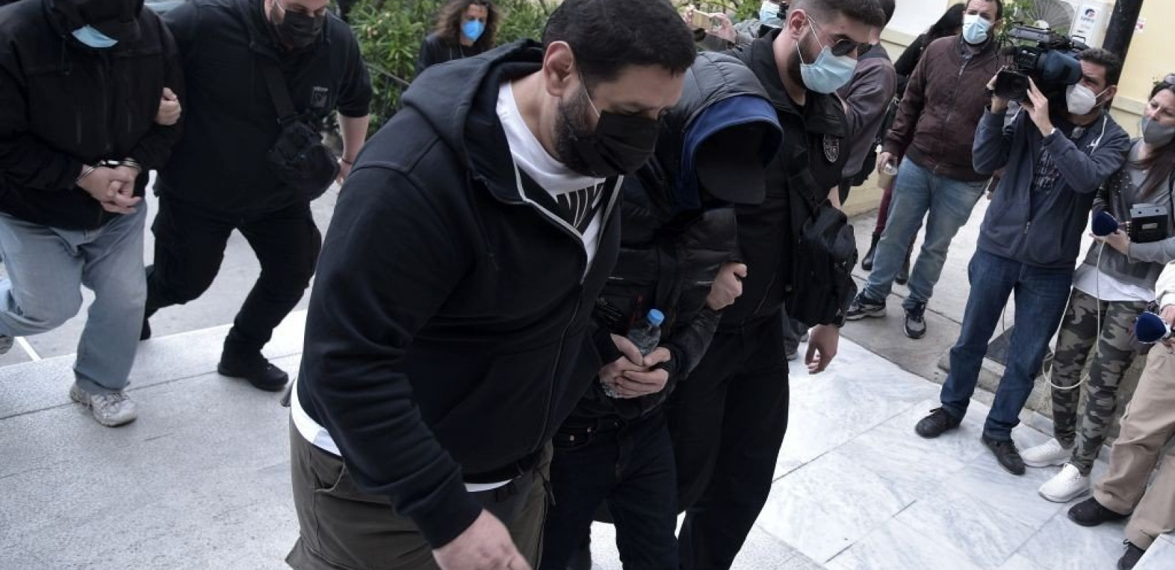 Κακουργηματική ποινική δίωξη σε βάρος του Μ. Φουρθιώτη