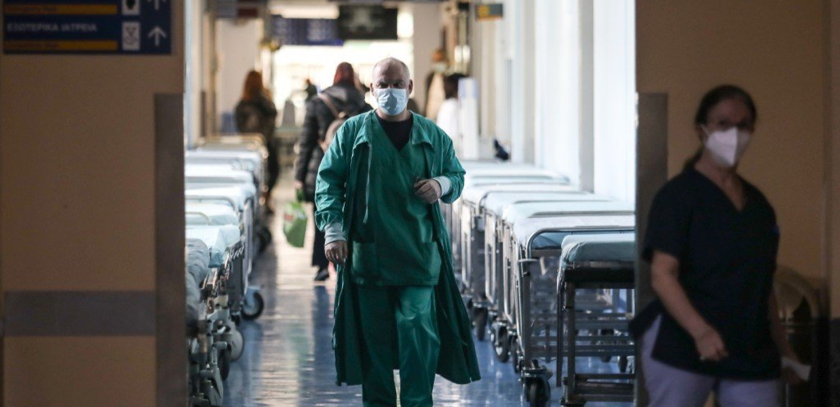 Έπεσε ασανσέρ στον «Ερυθρό Σταυρό» - Τέσσερις τραυματίες