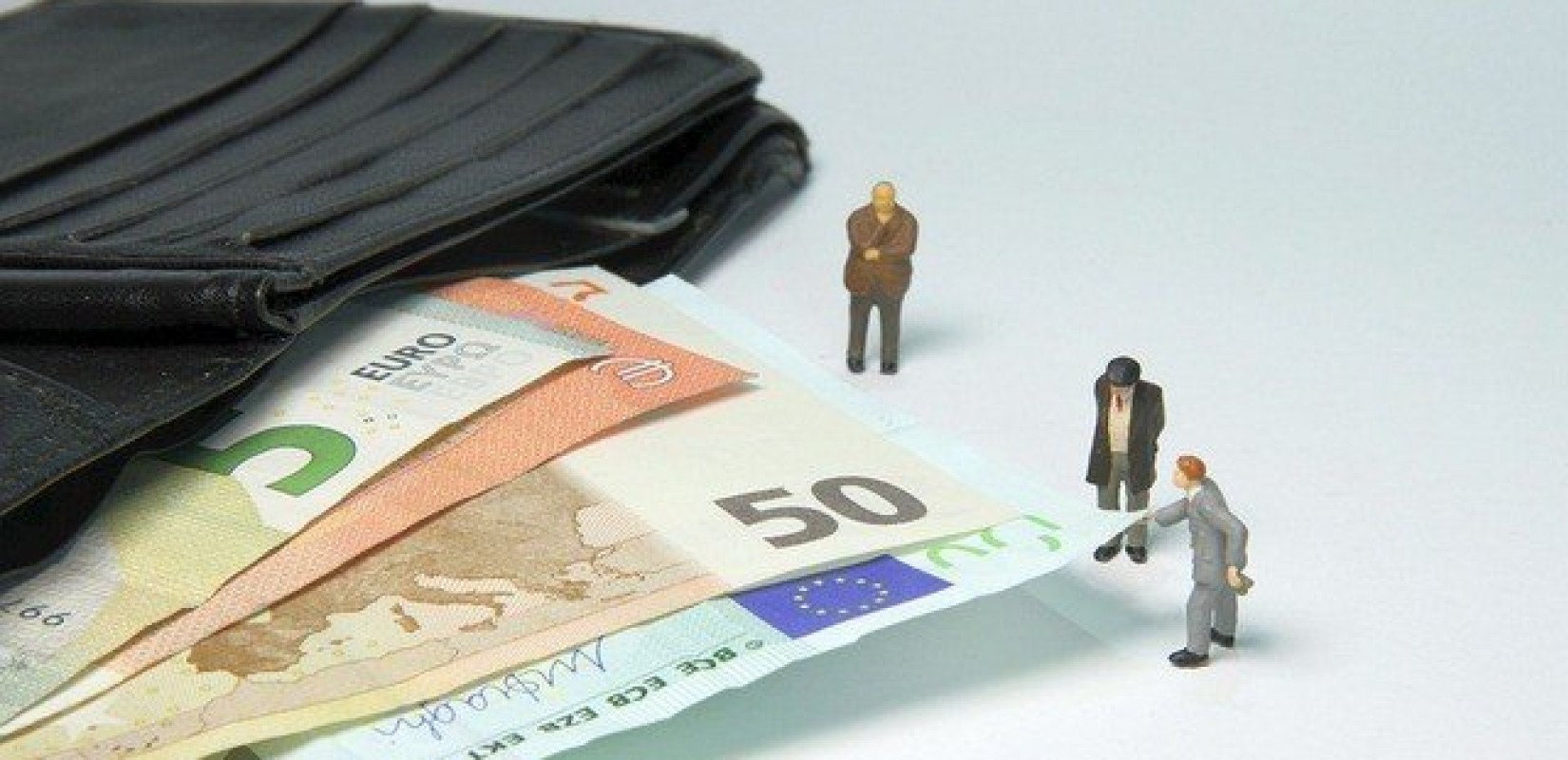 Από σήμερα η πληρωμή των συντάξεων Ιουλίου 2023