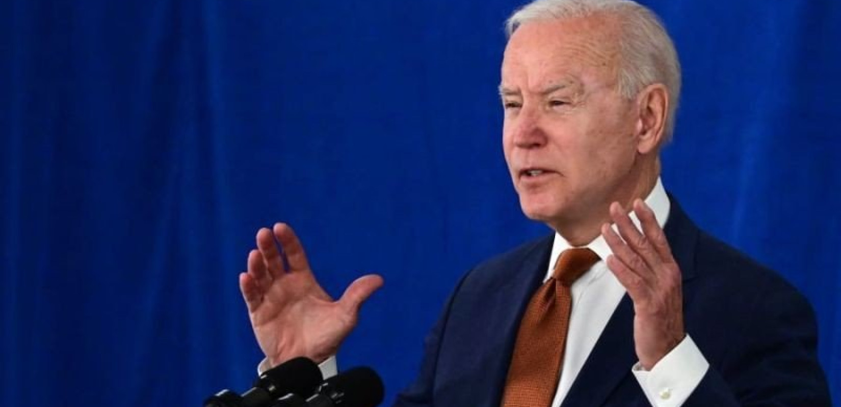 Ο Μπάιντεν τηλεφώνησε στην Πελόζι μετά τη διάρρηξη στο σπίτι της